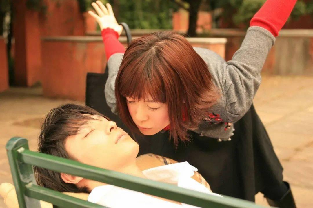 救援女同学